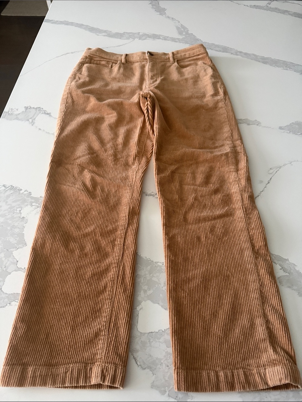 LOFT Corduroy pants. camel. Size 8